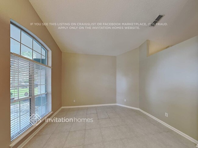 Photo - 513 Bay Hollow Ct