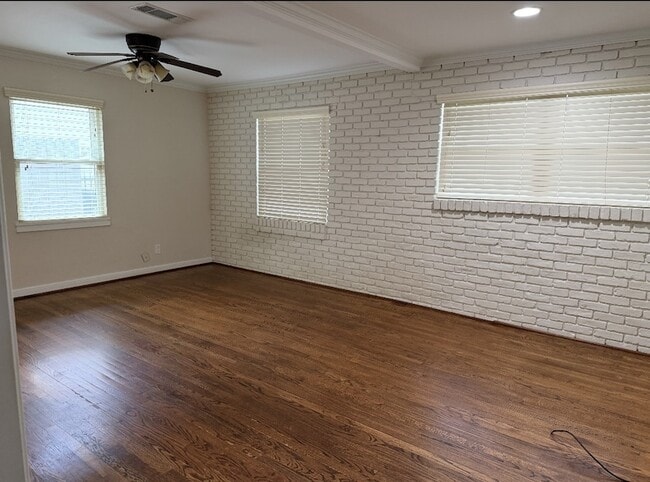Photo - 1639 Ebony Ln