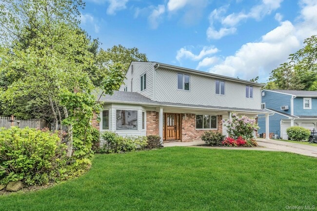Photo - 717 3rd Ave