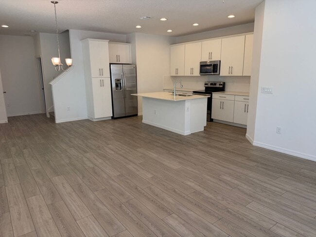 Photo - 8191 Mosaic Ln