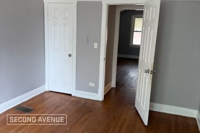 Photo - 9320 S Saginaw Ave