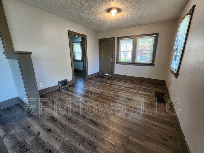 Photo - 526 Kirkwood Ave