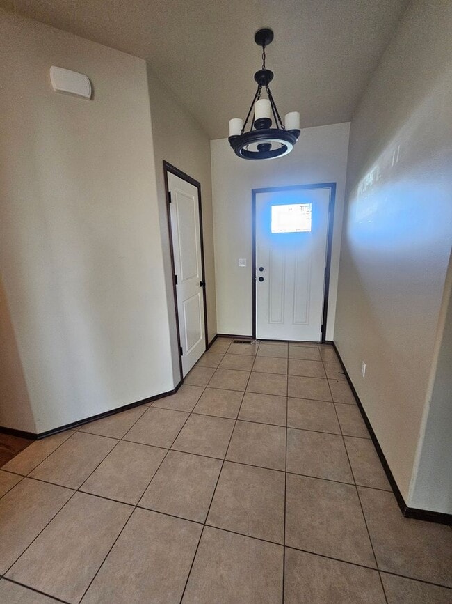 Photo - Spacious Home!