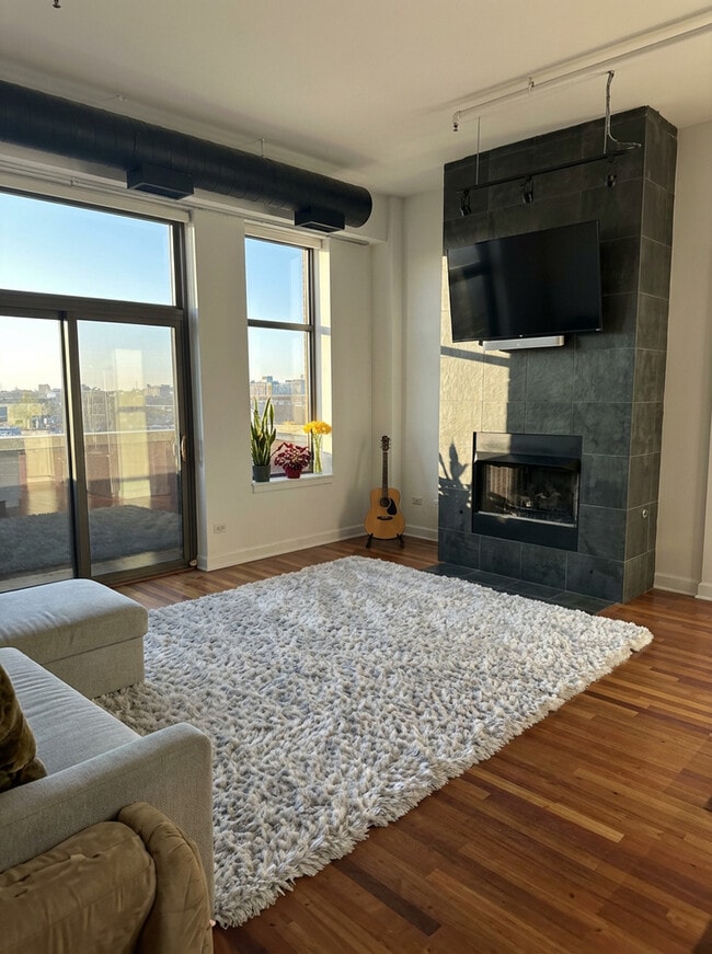 Photo - 1301 W Madison St Unit 514