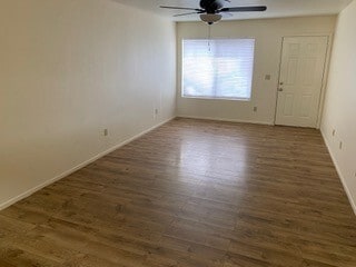 Photo - 15 on Palm Apartments