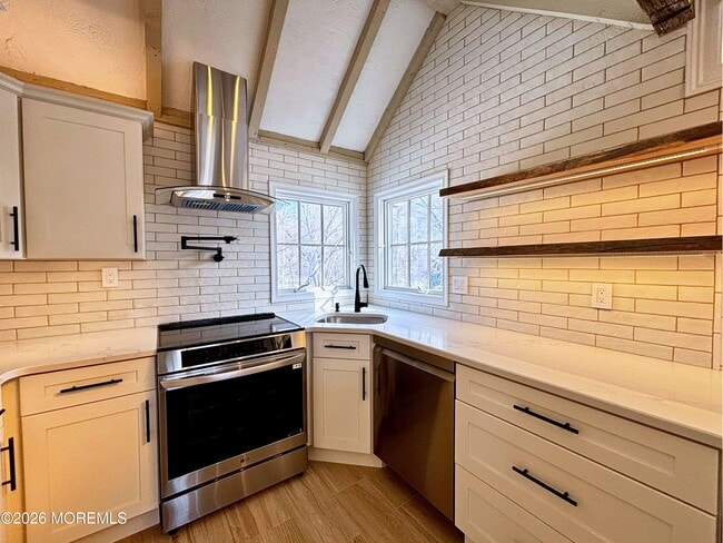 Photo - 2364 E Hurley Pond Rd Unidad Back Top