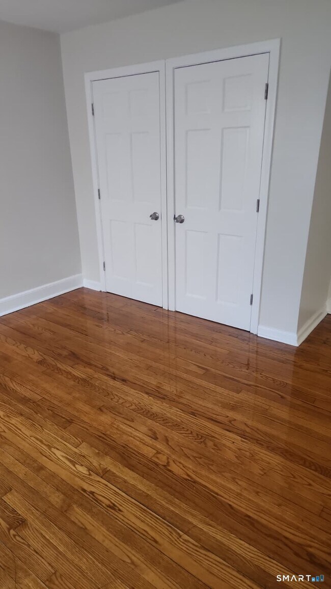 Photo - 60 Lincoln Ave Unidad 1st Fl