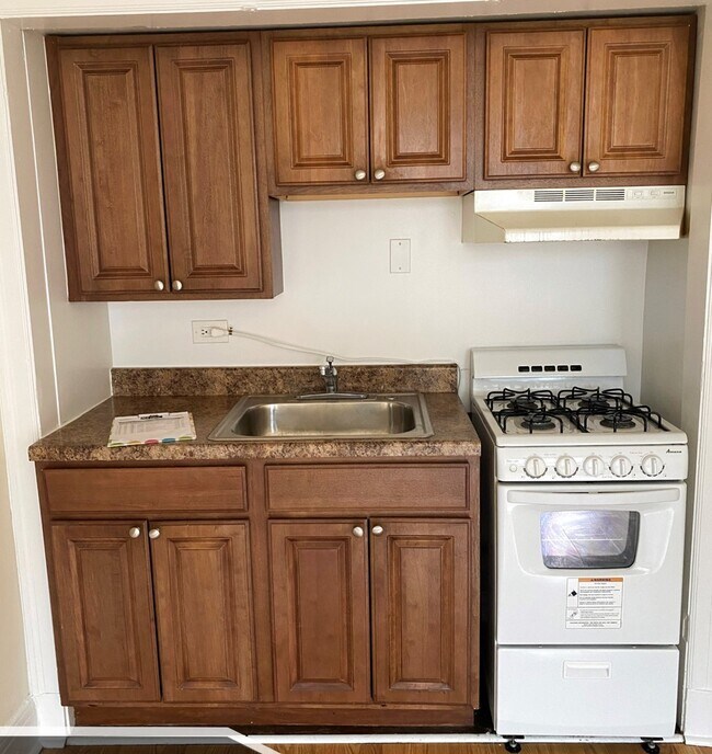 Photo - 3335 W Diversey Ave Unit 230