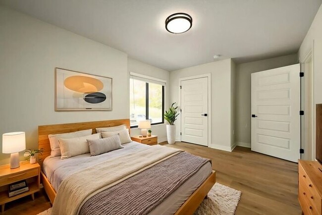 Photo - Move into Oak Ridge Falls Townhomes - Ask about our August Special!