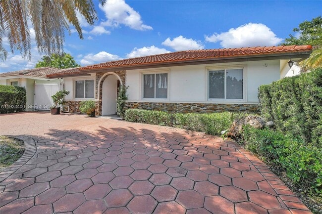 Photo - 9862 SW 145th Pl