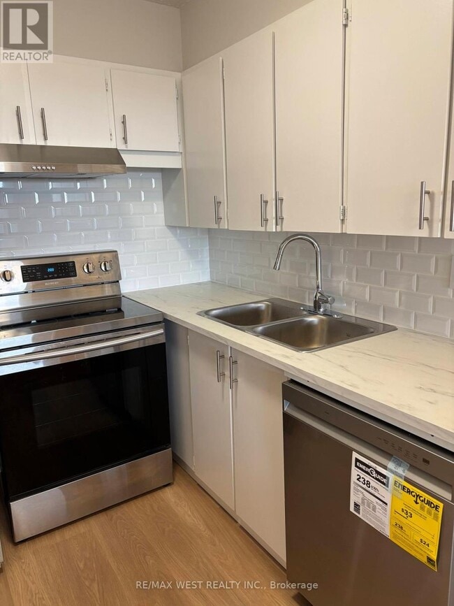 Photo - 260 Scarlett Rd Unit 1908