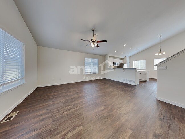 Photo - 6550 Alliance Loop