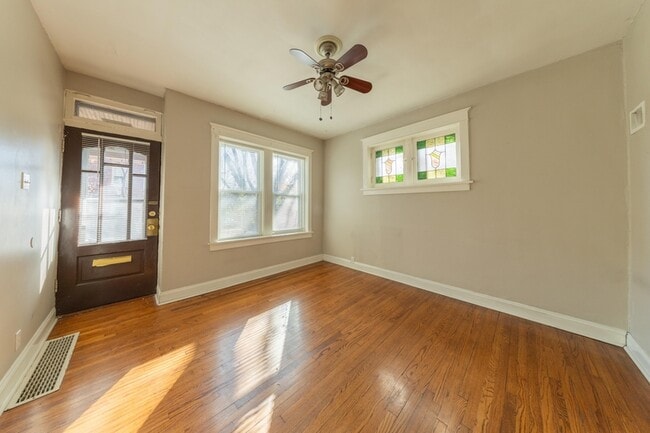 Photo - 2009 Maury Ave