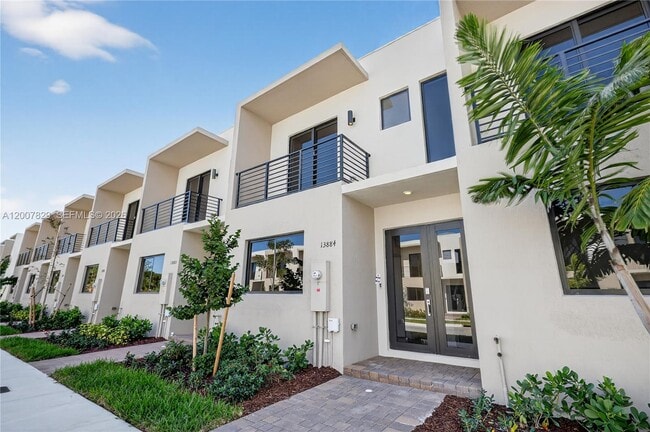 Building Photo - 13881 SW 261st St