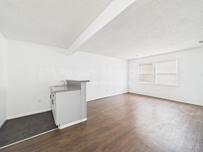 Photo - 10514 E 41st Terrace