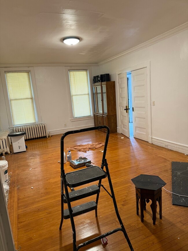 Building Photo - 584 Western Ave Unit First Floor