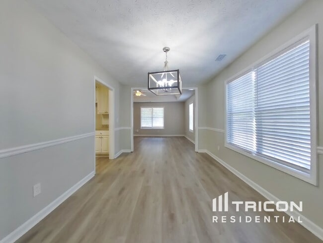 Photo - 1761 Silver Leaf Ct SW