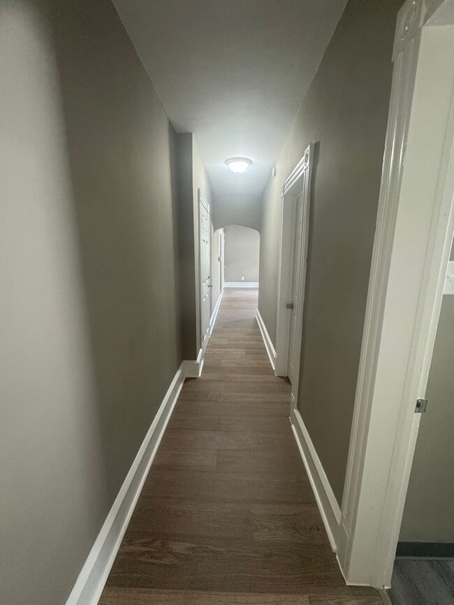 131 S Maple Ave
