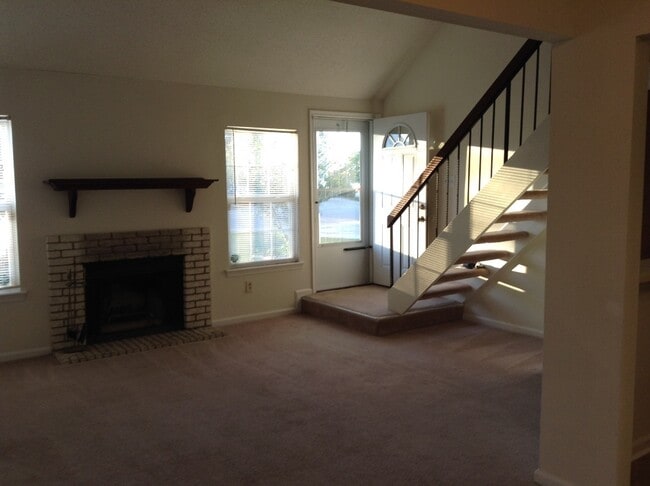 Photo - 1508 Fairfax Dr