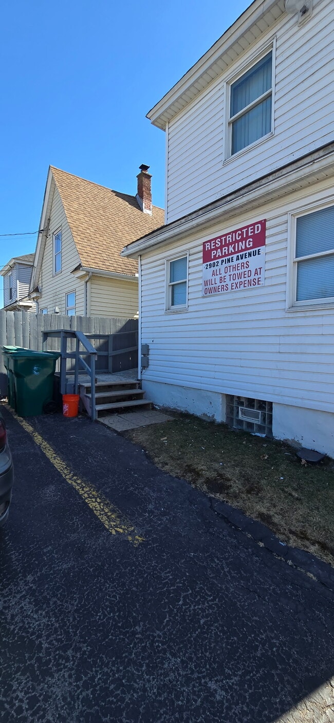 Photo - 2902 Pine Ave Unit 1B
