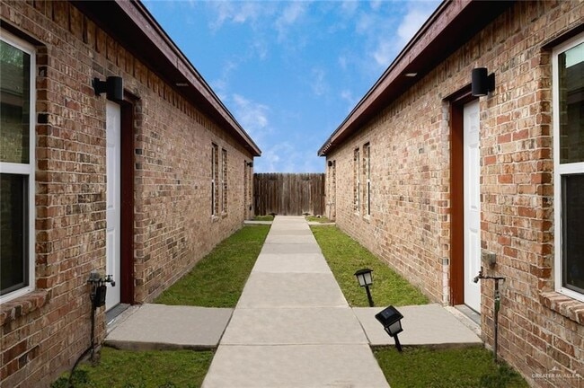 Photo - 3809 Valeria St Unit 3