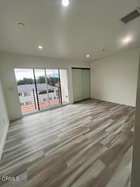 Photo - 5626 Auckland Ave