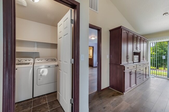 Photo - 3 bed 2 bath rancher
