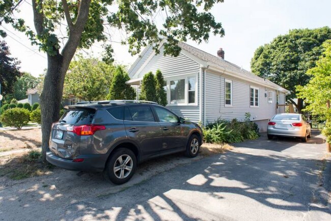 45 Moraine St
