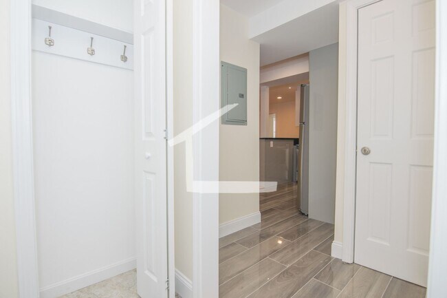 Photo - Nicely updated 3 bed in Brookline