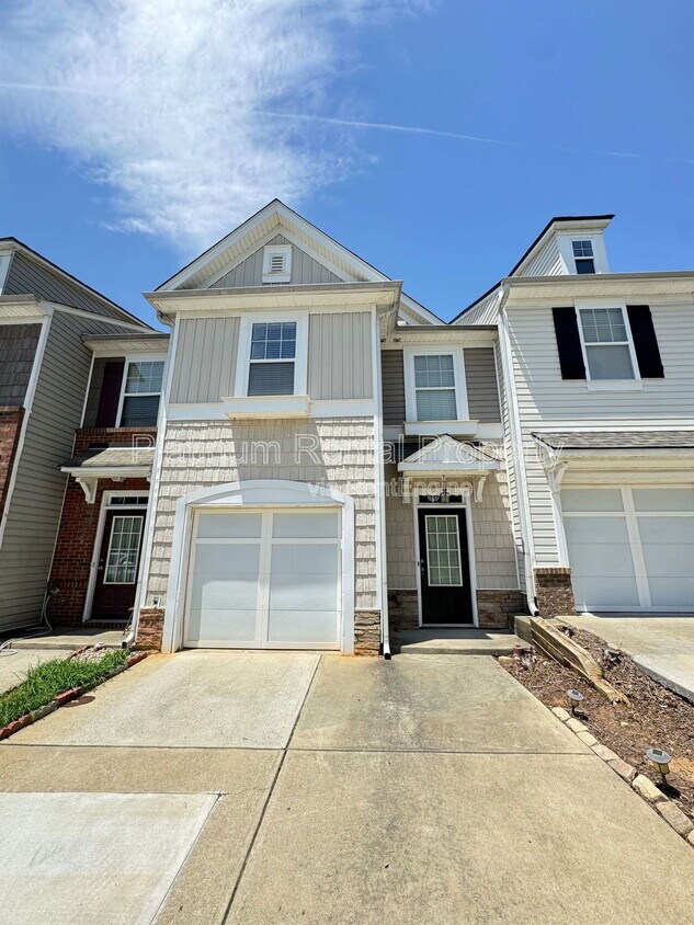 Photo - 3135 Millington Pl