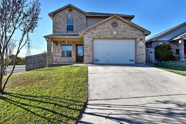 Building Photo - 4 Bedrooms!!!!! 2.5 bath and 2 attached ca... Rental