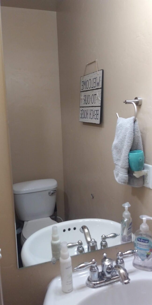 Photo - 1843 E 160 S