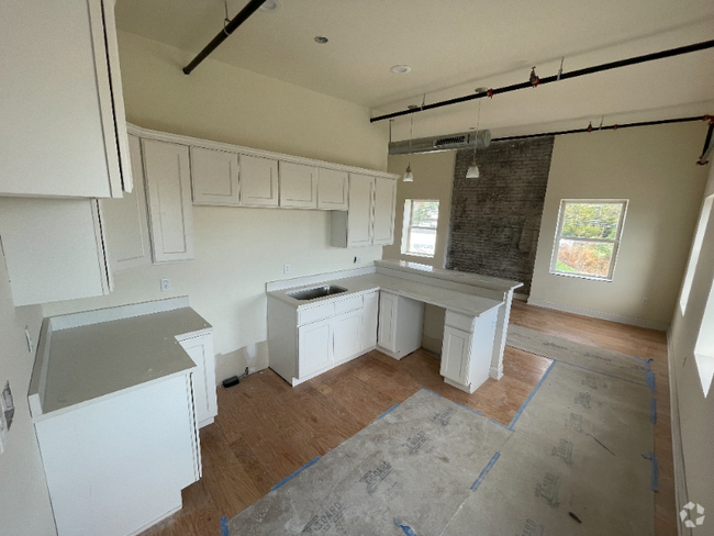 Building Photo - 883 Broadway Unit 401 Rental