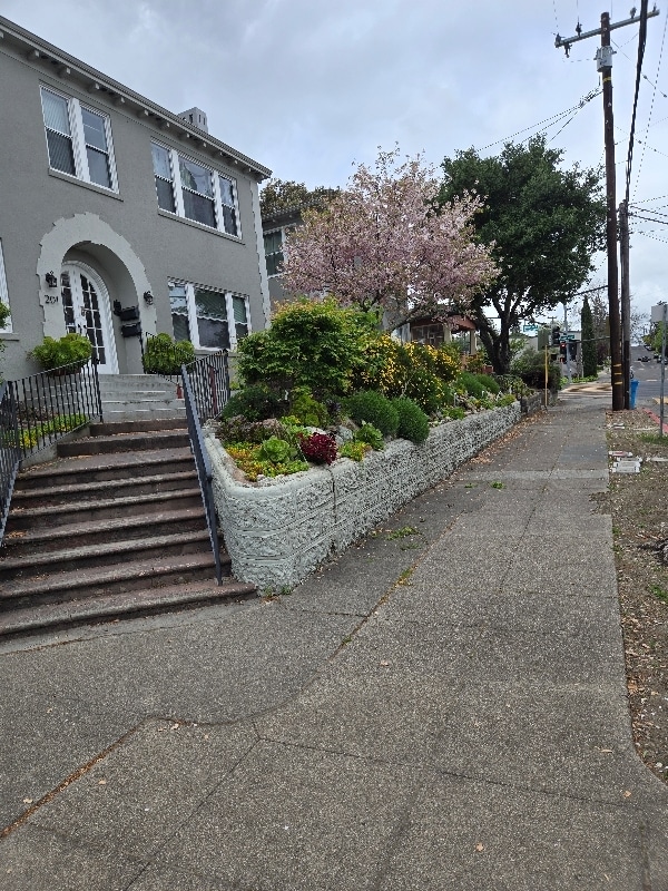 Photo - 201 Howard St Apartment Unit #2