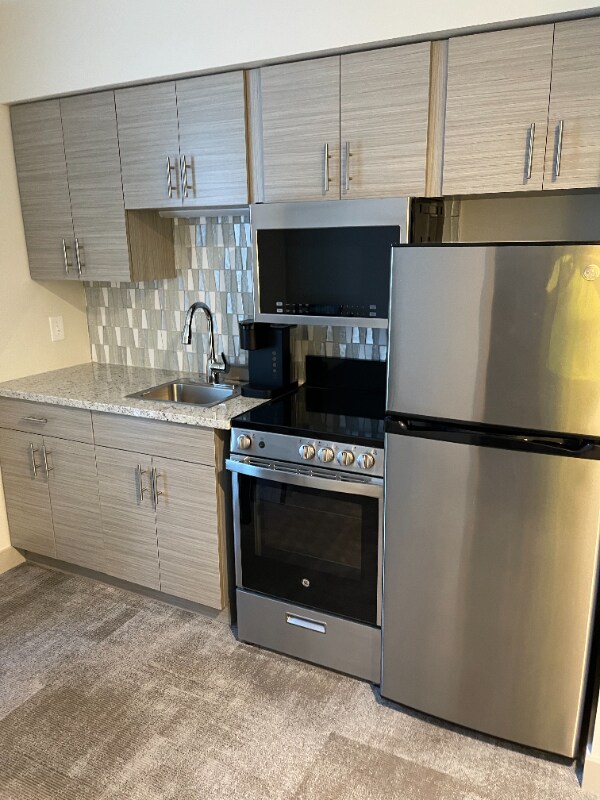 Photo - 1417 W9th St Apartment Unit 305