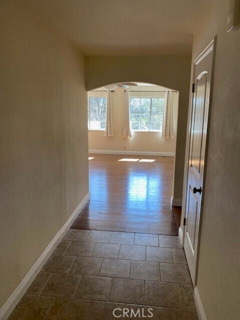 Photo - 19015 Ravenhill Rd