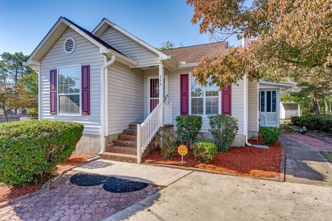 Photo - Delightful 3-bedroom, 2-bathroom home loca...