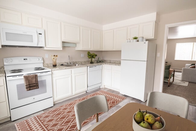 2 BR, 1 BA - Kitchen - Kipling Village Apartments
