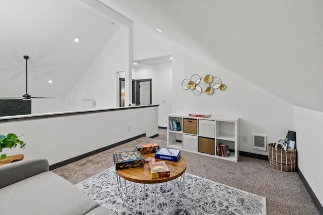 Photo - 311 Skate Creek Rd N Unidad ID1054654P