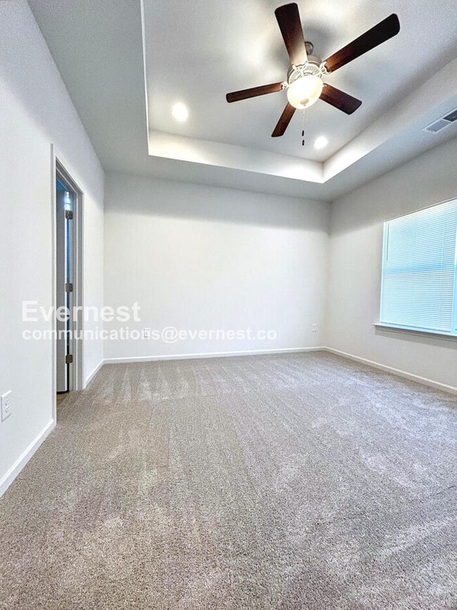 Photo - 214 Grant St