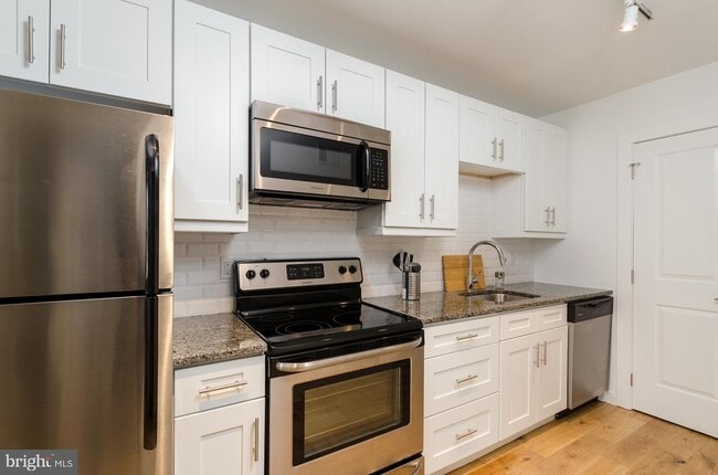 Photo - 224 Church St Unidad 417