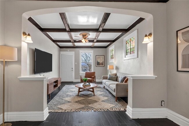 Photo - 3915 Schiller Pl