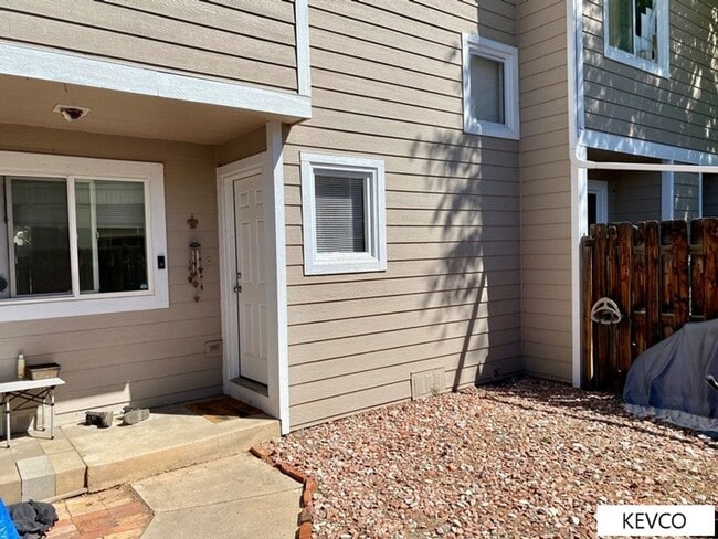 Photo - Great Townhome Near Horsetooth Resevoir!