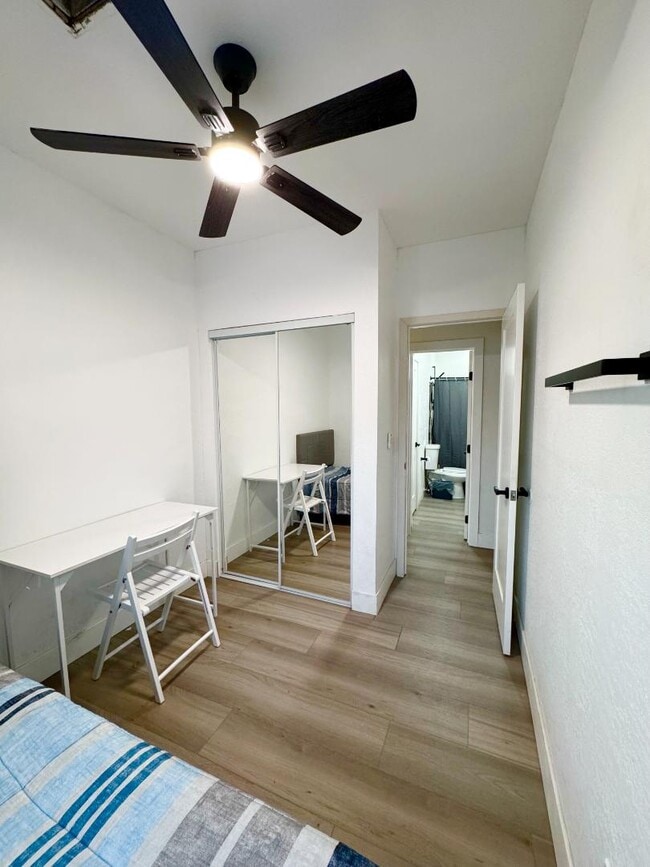 Photo - 1845 E Monroe St