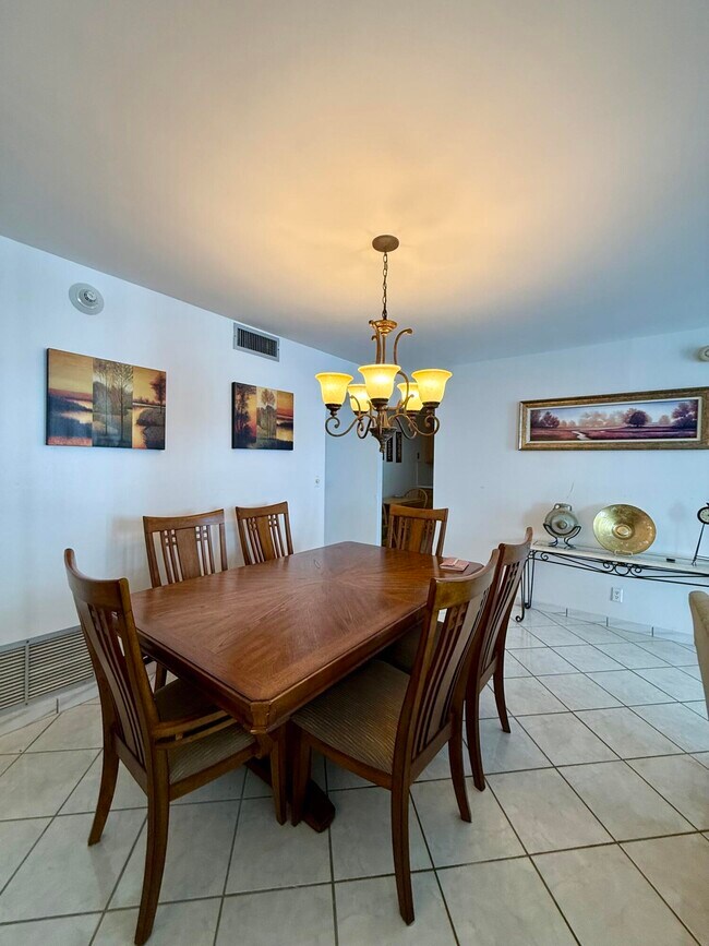 Photo - 101 Briny Ave Unidad 2204