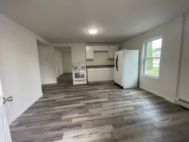 Building Photo - 23 Taylor St Unit 102 Rental