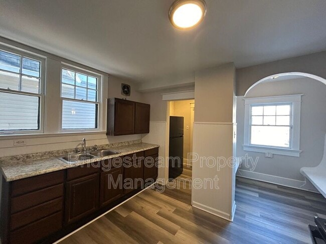 Photo - 517 Kenilworth Ave