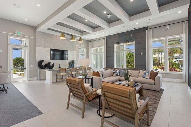 Photo - Ascend Mirada