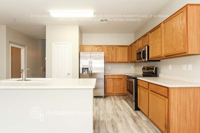 Photo - 14226 W Hearn Rd