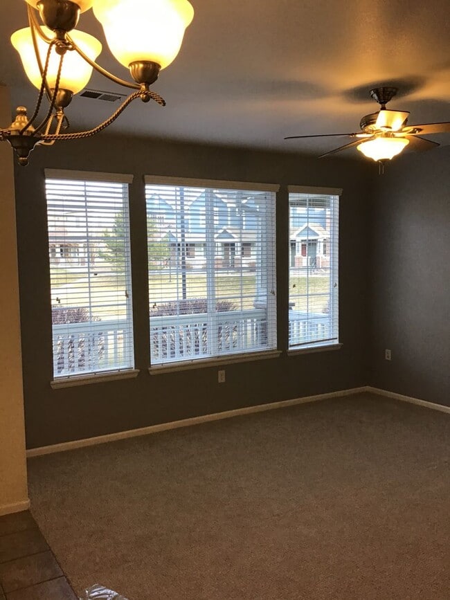 Photo - 3 bed 2.5 bath townhome for rent at Cherry landing 80016